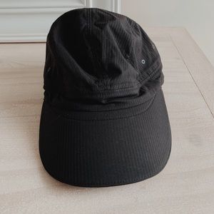 Lululemon Run to Place Hat